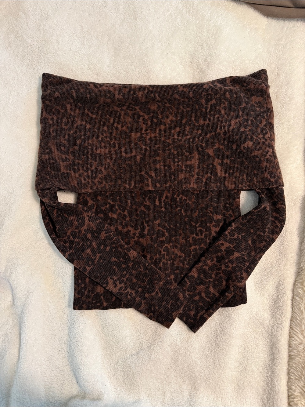 Aritzia Off-the-shoulder Sweater